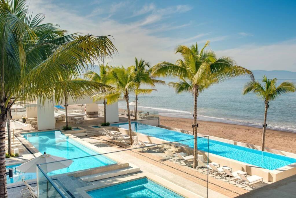 Harbor 3008 Amazing Beach Front Condo By Moikkarentals Пуерто Валярта Екстериор снимка
